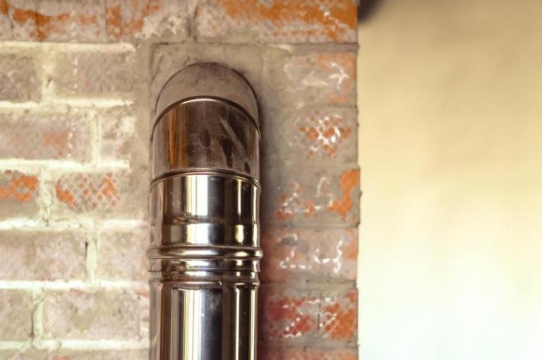 Tubage de cheminée à Chartres : quand et comment le faire ?